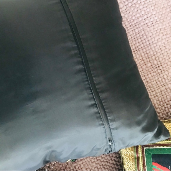 Set of 3 Malaysian Decorative Pillowcases - Picture 6 of 6